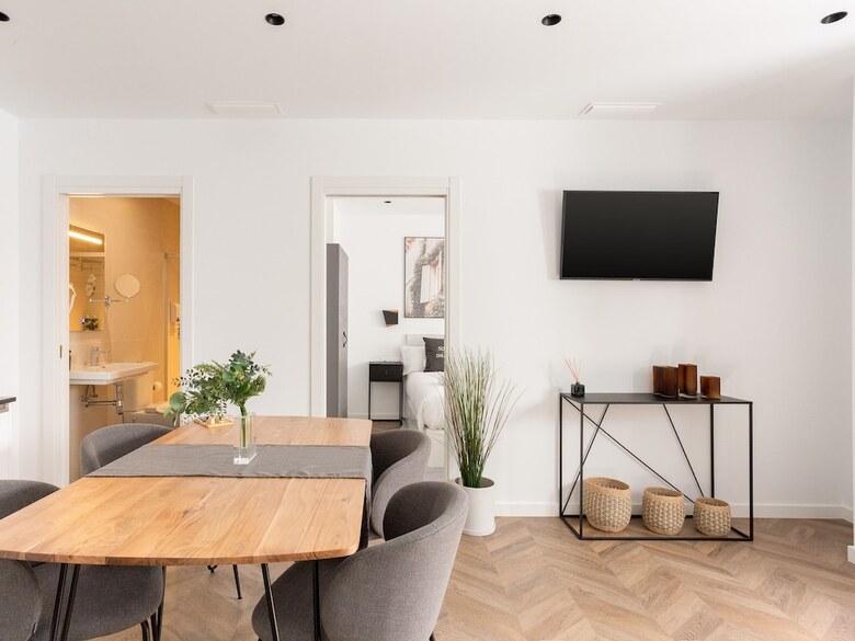Aparthotel Limehome M�laga Calle Ancha Del Carmen