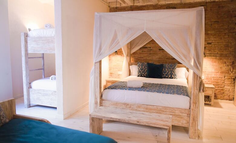 Hotel La Bodega Suites