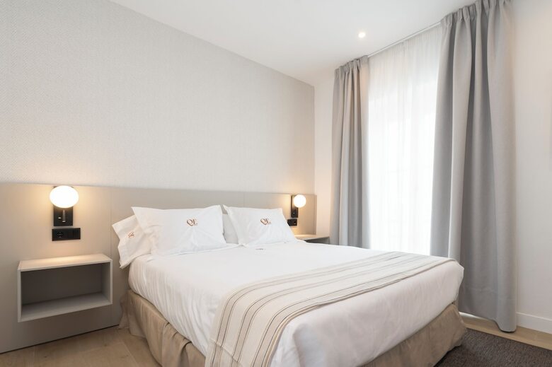 La Caleta Qe Hotels