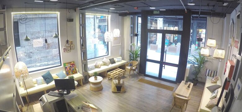 Hostal Quartier Bilbao Hostel