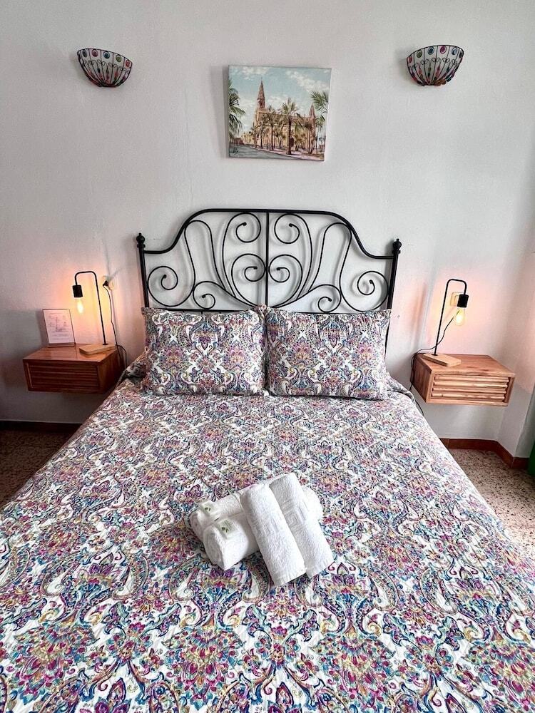 Hostal El Faro
