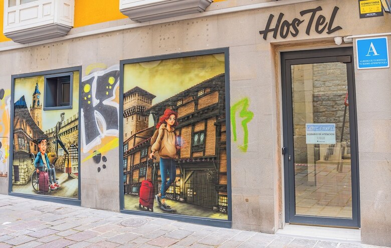 Hostal Aptc Etxea Hostel