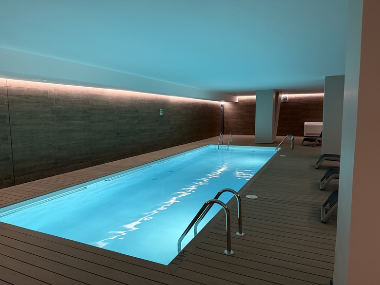 Aparthotel Spot Suites