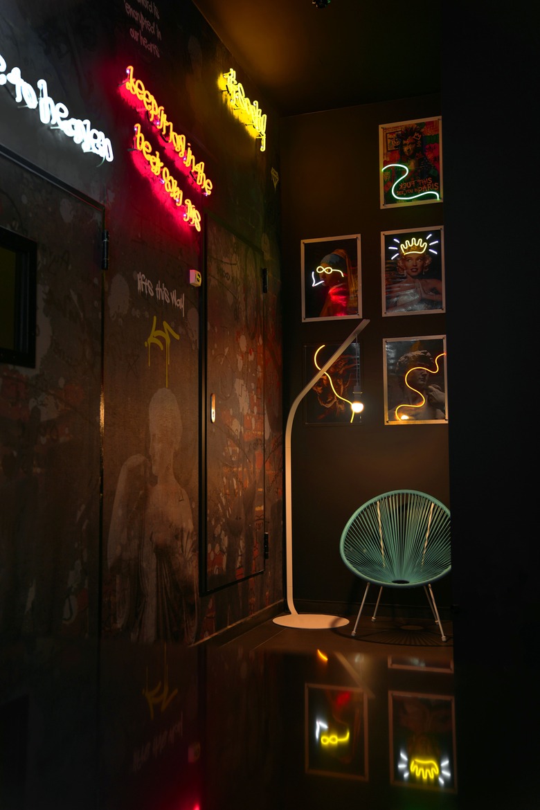 So City Hotel