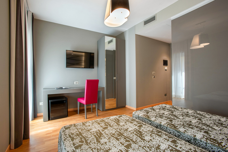 Hotel Fortyfive Squared