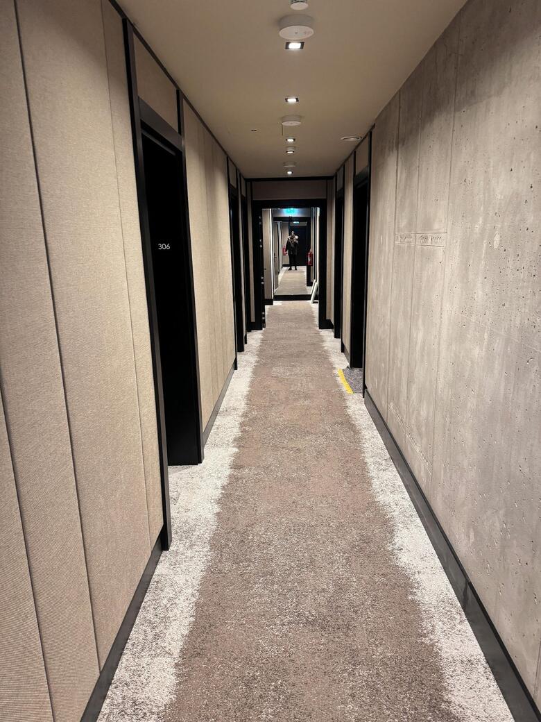 Bellman Hotel