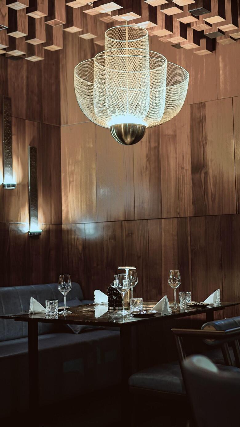 Bellman Hotel