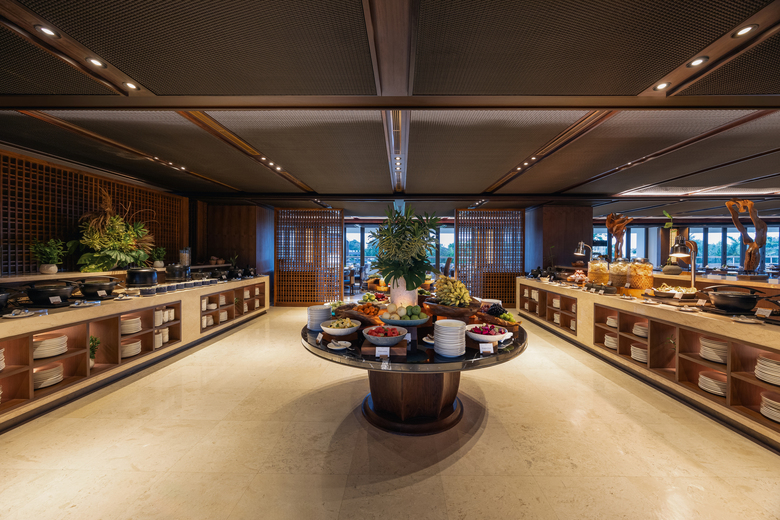 Bali Beach Hotel