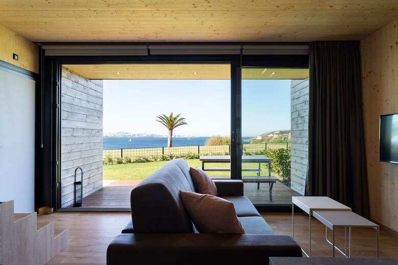 Pension Caba�as De Canide
