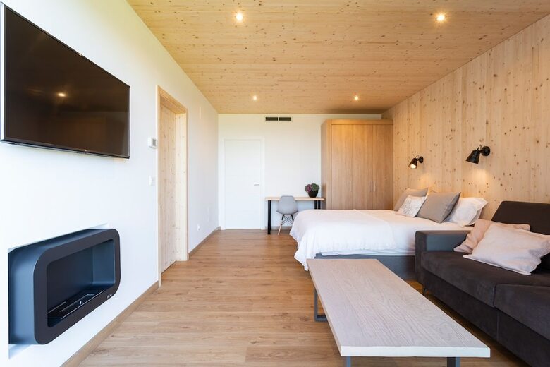 Pension Caba�as De Canide