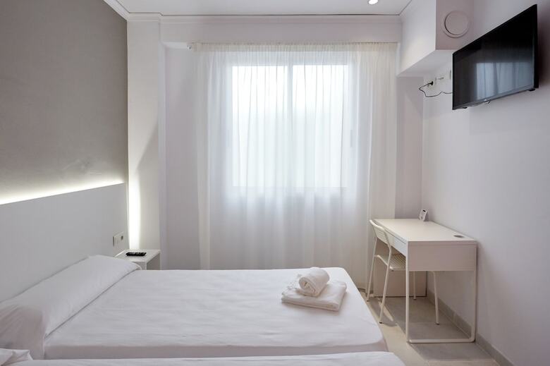 Hotel Dl Port