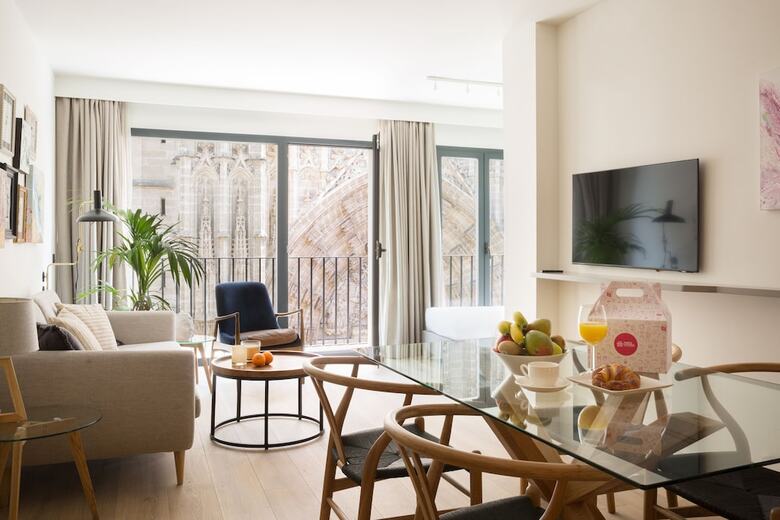 Aparthotel Puerta Catedral Suites