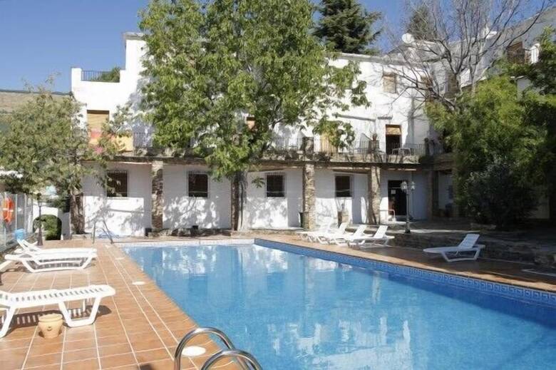 Hostal Poqueira