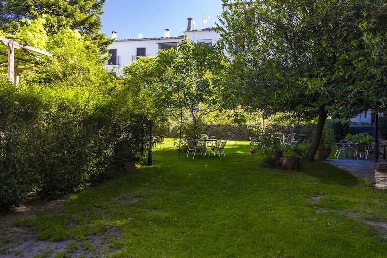 Hostal Poqueira