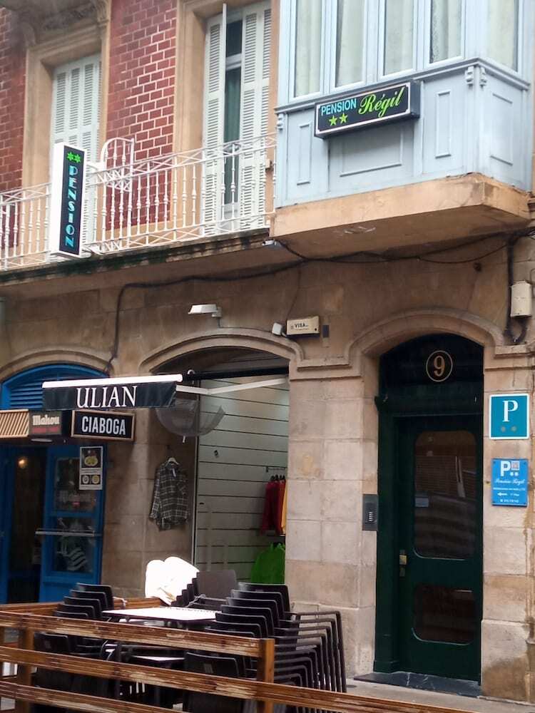Pensi�n R�gil