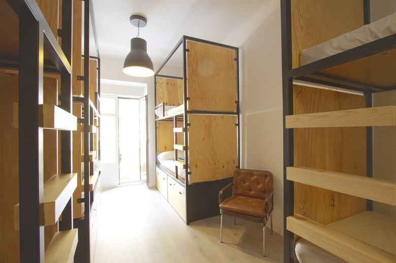 Hostal Surfing Etxea - Hostel