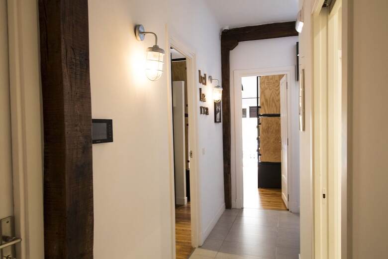 Hostal Surfing Etxea - Hostel