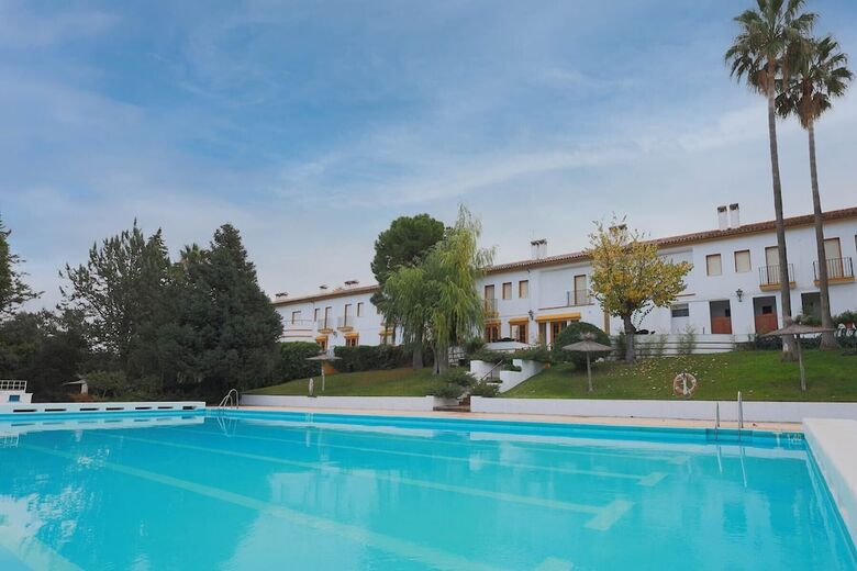 Hotel Tugasa El Almendral