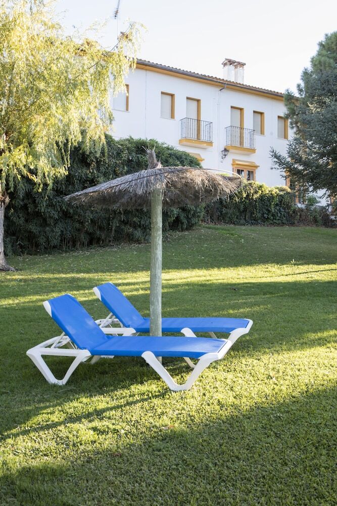 Hotel Tugasa El Almendral