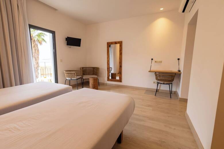 Play Hotel Ibiza