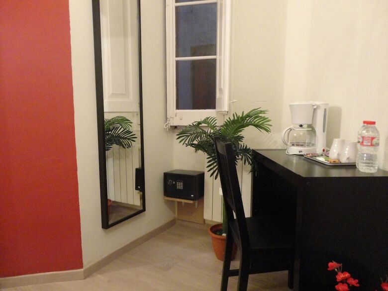 Pension Brustar G�tic