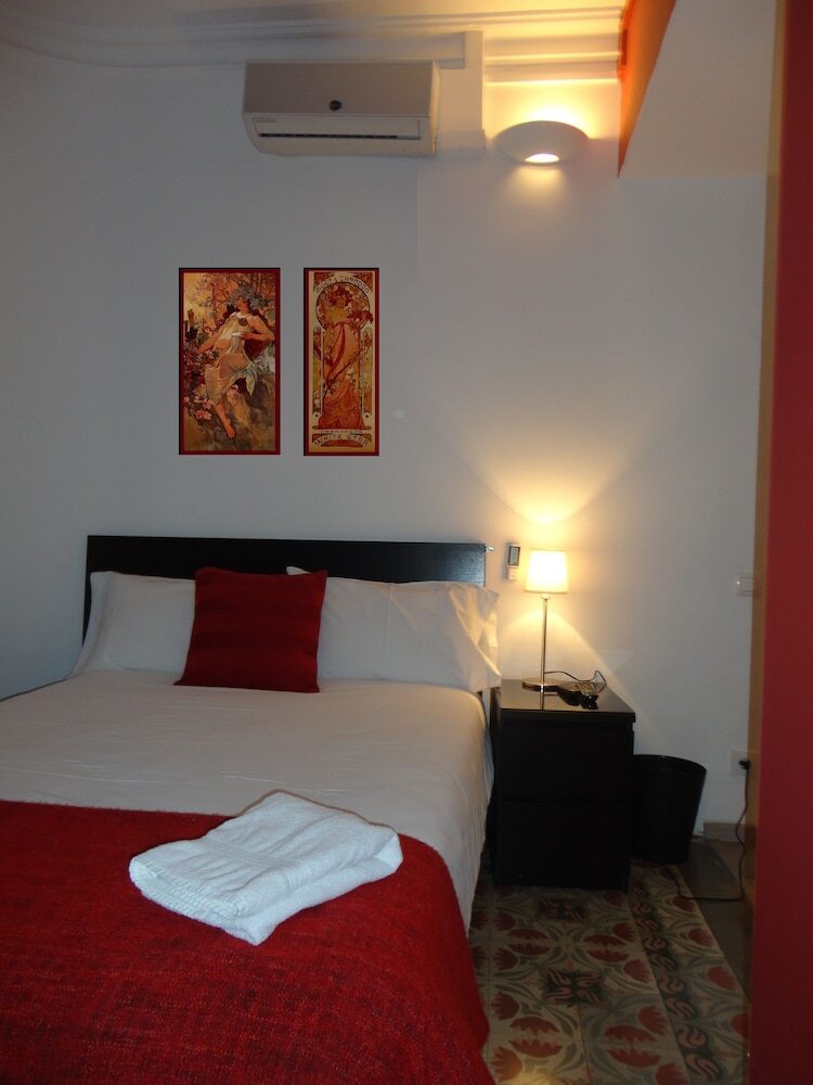 Pension Brustar G�tic