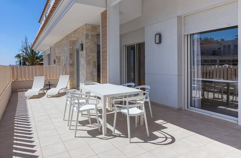 Aparthotel Apartamentos La Laguna Fase II