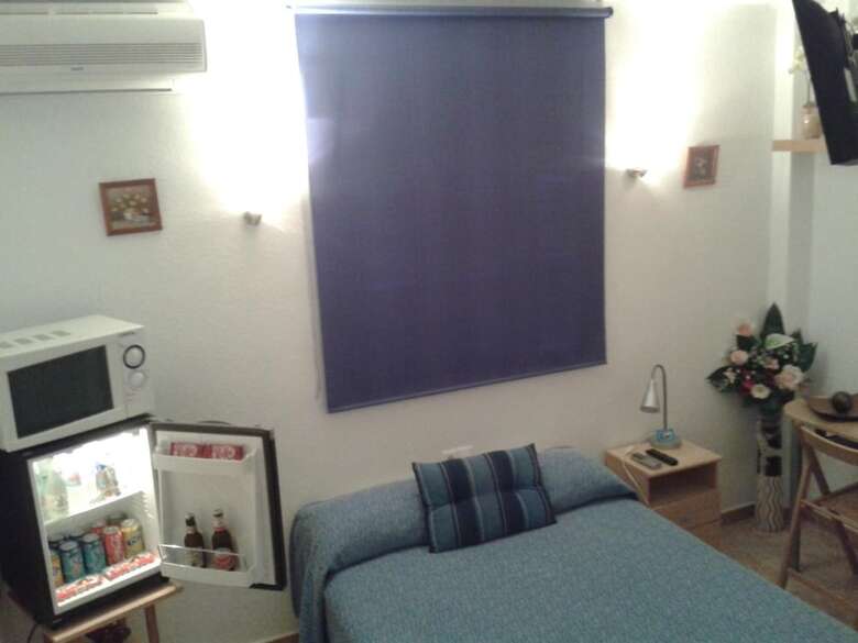 Hotel Hostal Arneva
