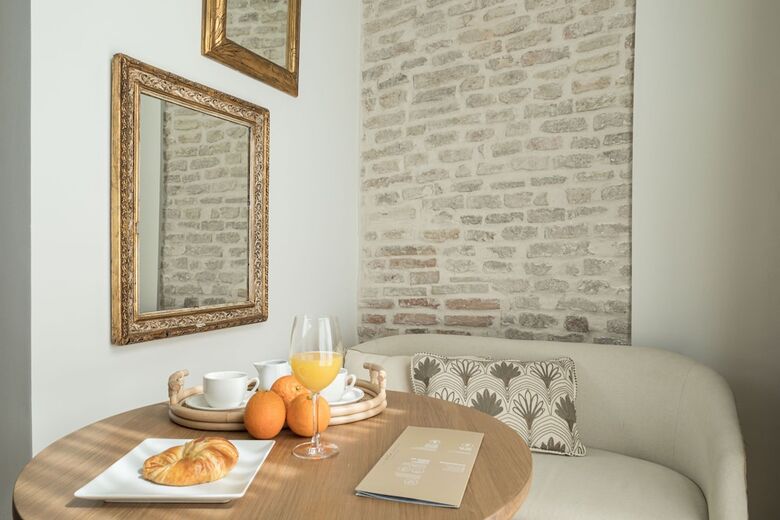 Aparthotel Mylu Suites By Puerta Catedral