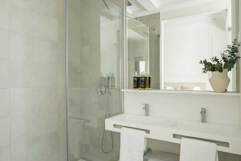 Aparthotel Mylu Suites By Puerta Catedral