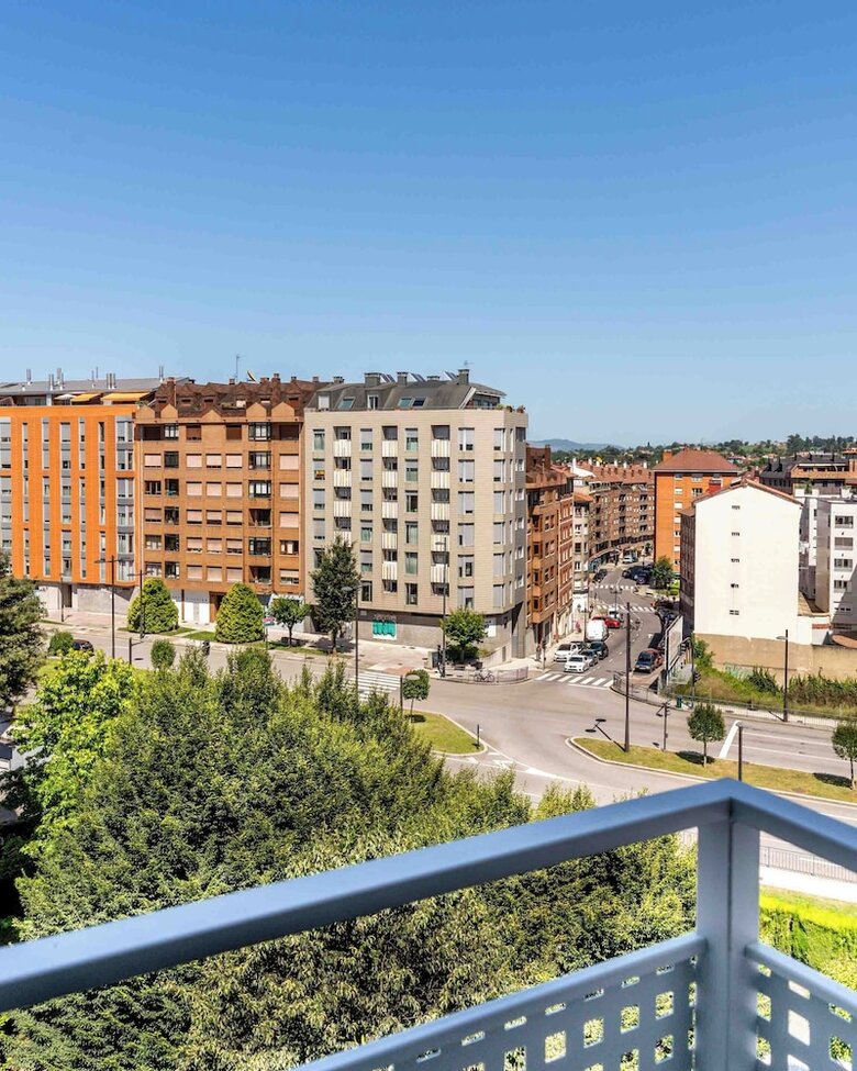 Aparthotel Limehome Oviedo Calle Postigo Bajo
