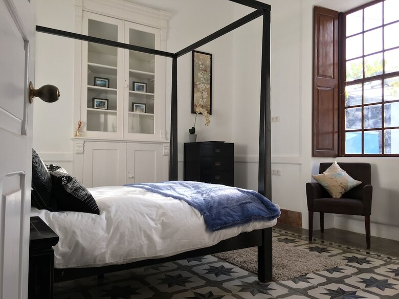 Bed & Breakfast The El Paso Music School Design Hotel