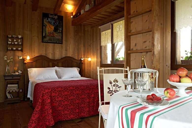 Aparthotel Las Casas De Ea Astei