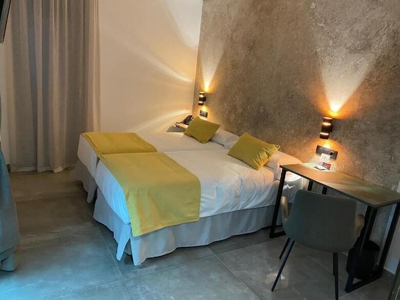 Hotel �ngel