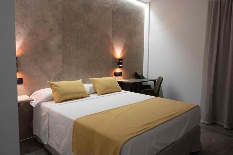 Hotel �ngel