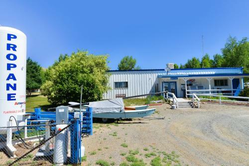 Gunnison Lakeside Cabins & Rv Park