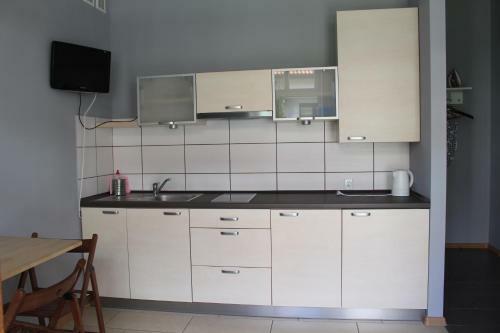999 Aparthostel
