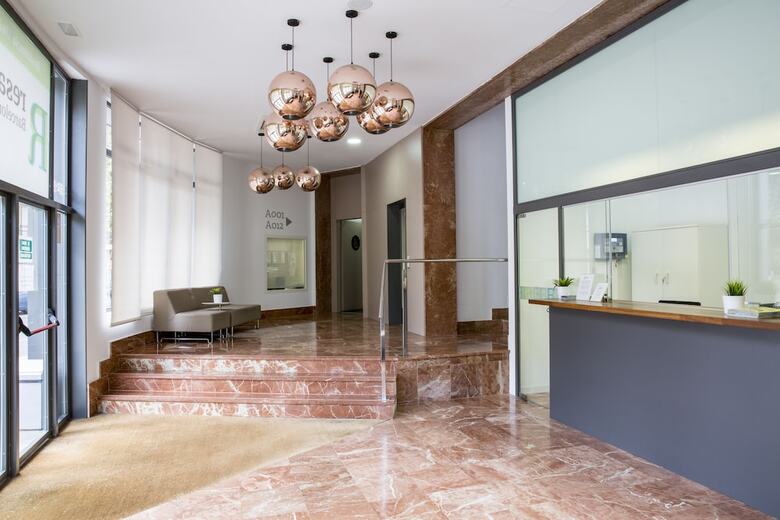 Hostal Residencia Universitaria Resa Barcelona Diagonal - Campus Accomodation