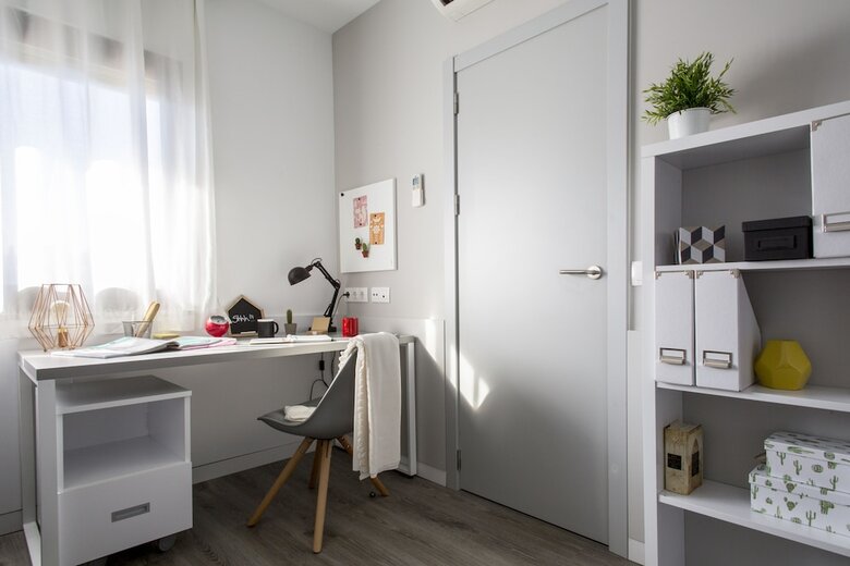 Hostal Residencia Universitaria Resa Barcelona Diagonal - Campus Accomodation