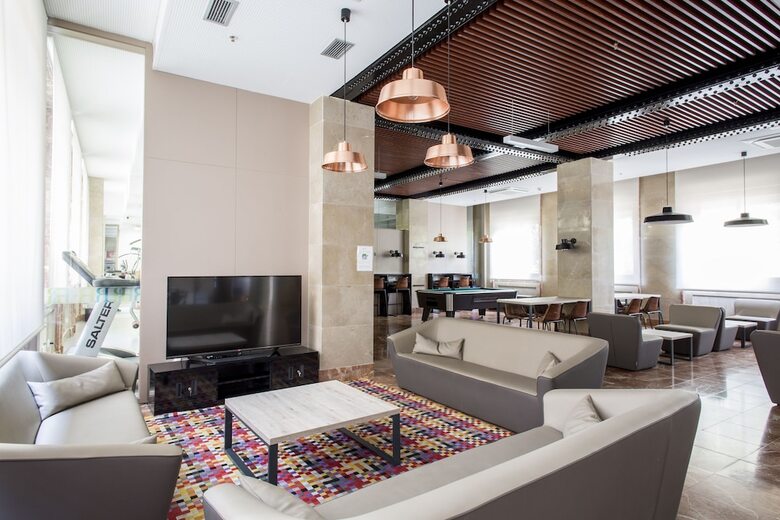 Hostal Residencia Universitaria Resa Barcelona Diagonal - Campus Accomodation