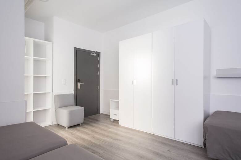 Hostal Residencia Universitaria Resa Barcelona Diagonal - Campus Accomodation