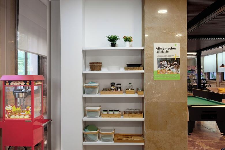 Hostal Residencia Universitaria Resa Barcelona Diagonal - Campus Accomodation