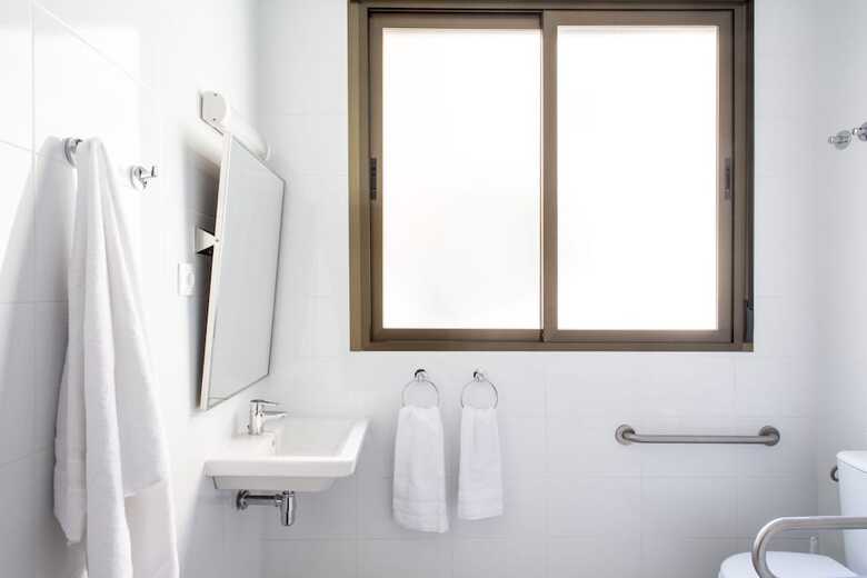 Hostal Residencia Universitaria Resa Barcelona Diagonal - Campus Accomodation
