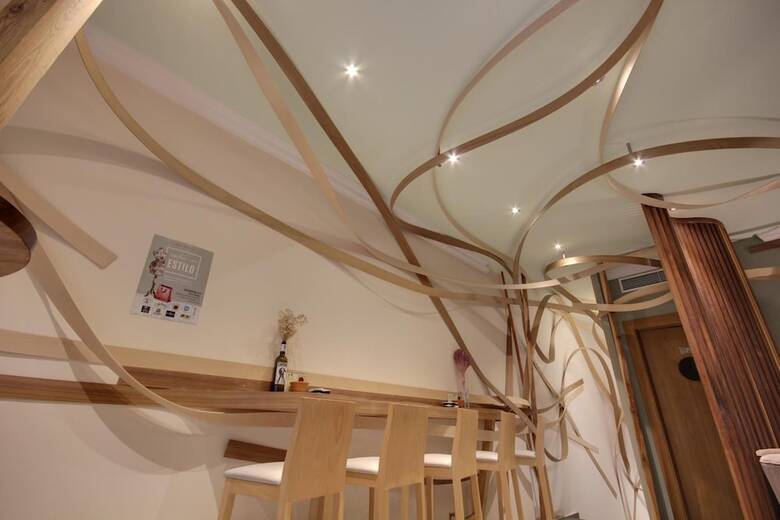 Hostal Revolutum Hostel
