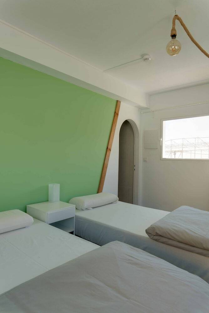 Hostal The Tree House Hostel