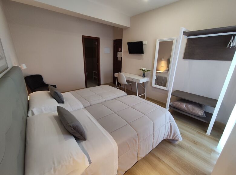 Hotel Ros Mary