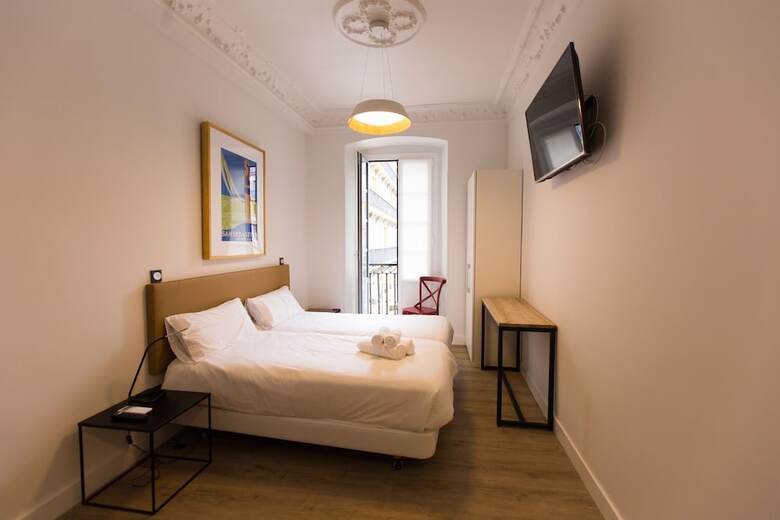 Hostal Central Roomss