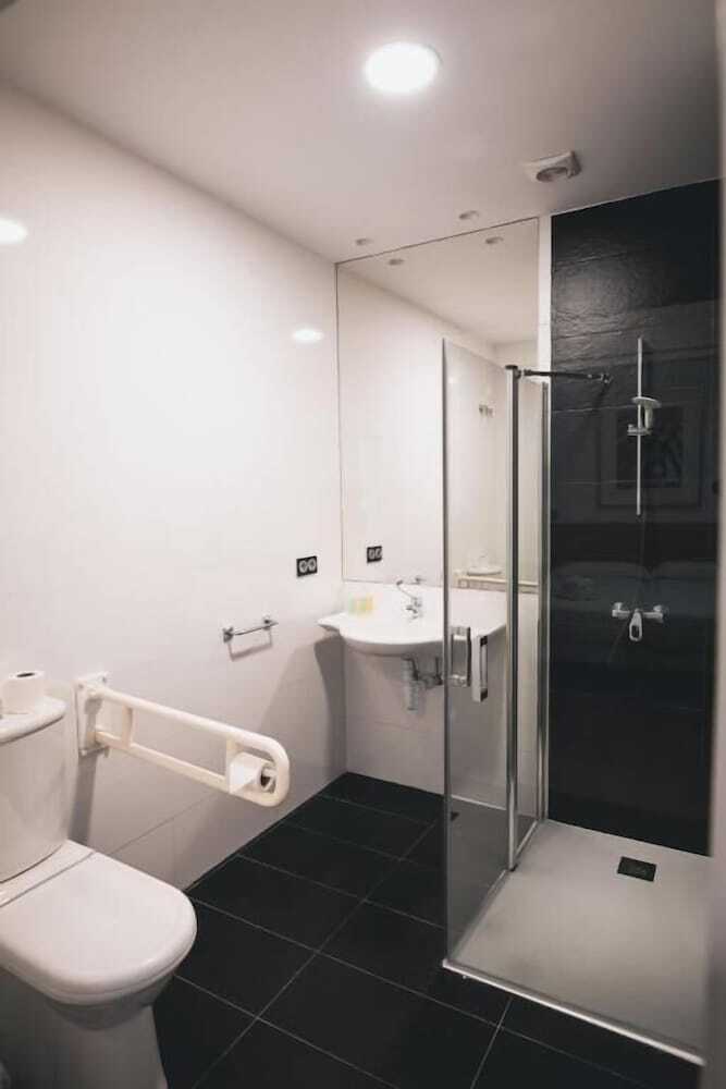 Hostal Central Roomss