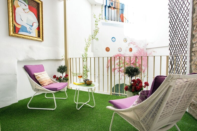Aparthotel Graffiti Suites M�laga
