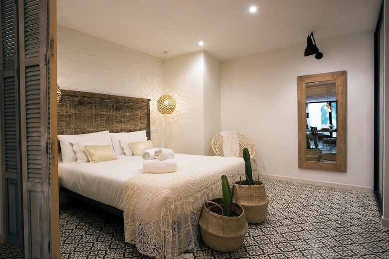 Aparthotel Graffiti Suites M�laga